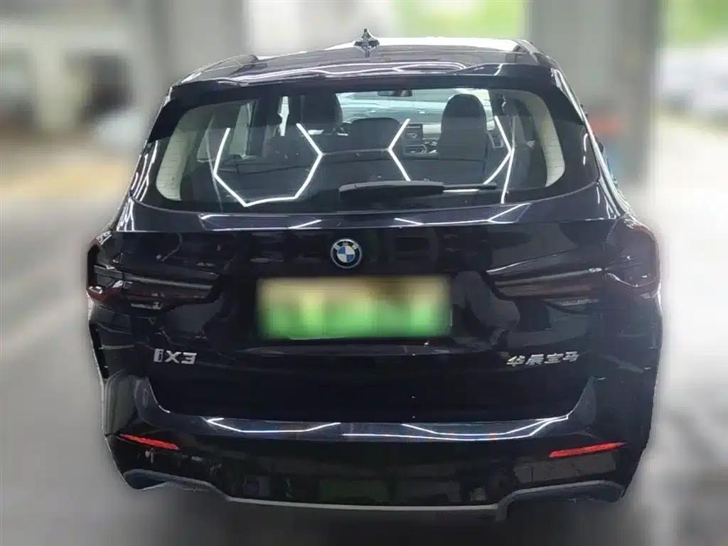 BMW iX3 2022 Leading Edition — миниатюра 10