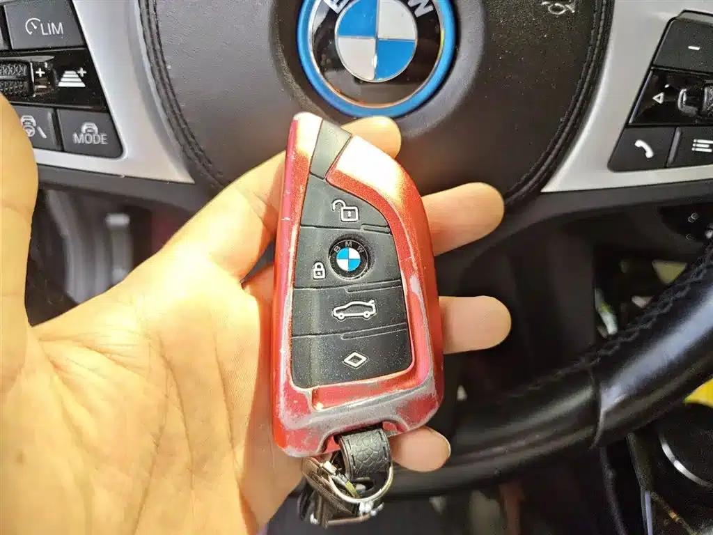 BMW iX3 2022 Leading Edition — миниатюра 12