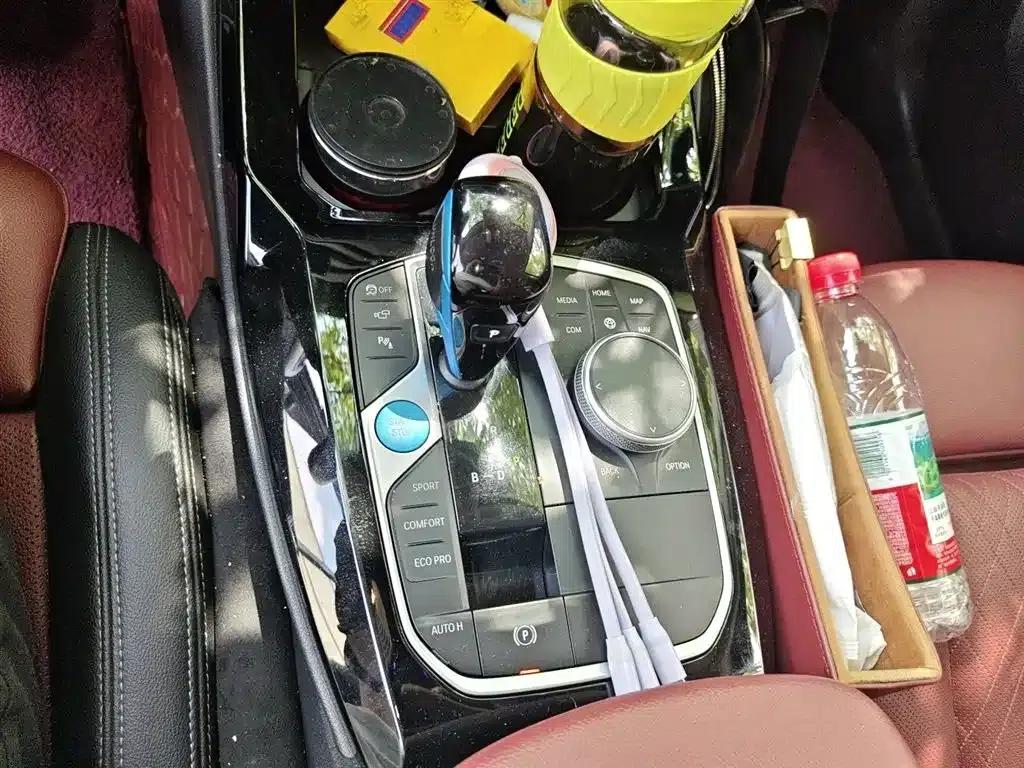 BMW iX3 2022 Leading Edition — миниатюра 7