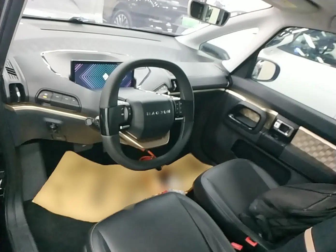 Baojun E300 2020 Plus Starry Intelligence Edition — миниатюра 13