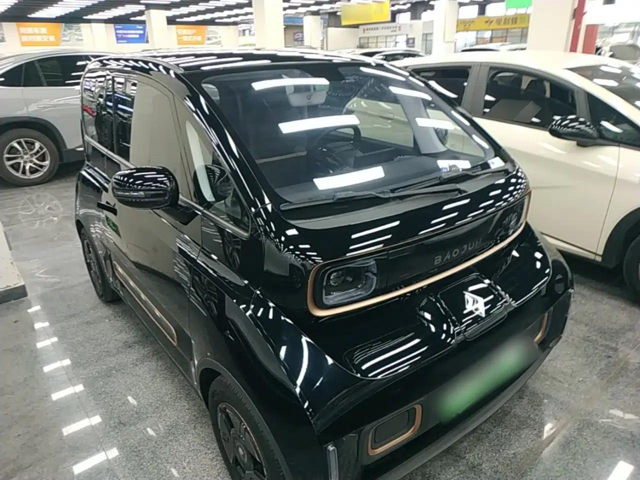 Baojun E300 2020 Plus Starry Intelligence Edition — миниатюра 3