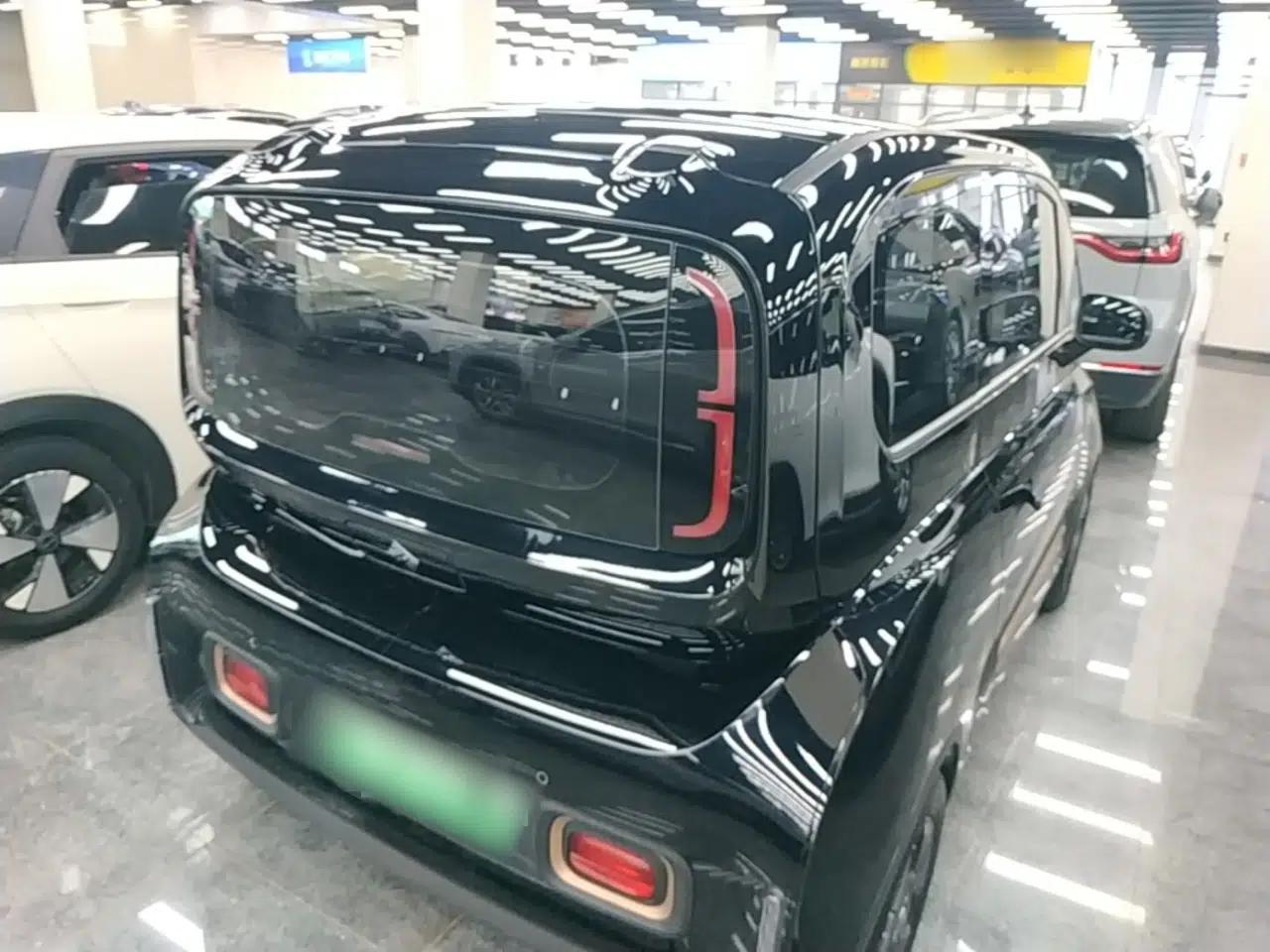 Baojun E300 2020 Plus Starry Intelligence Edition — миниатюра 6