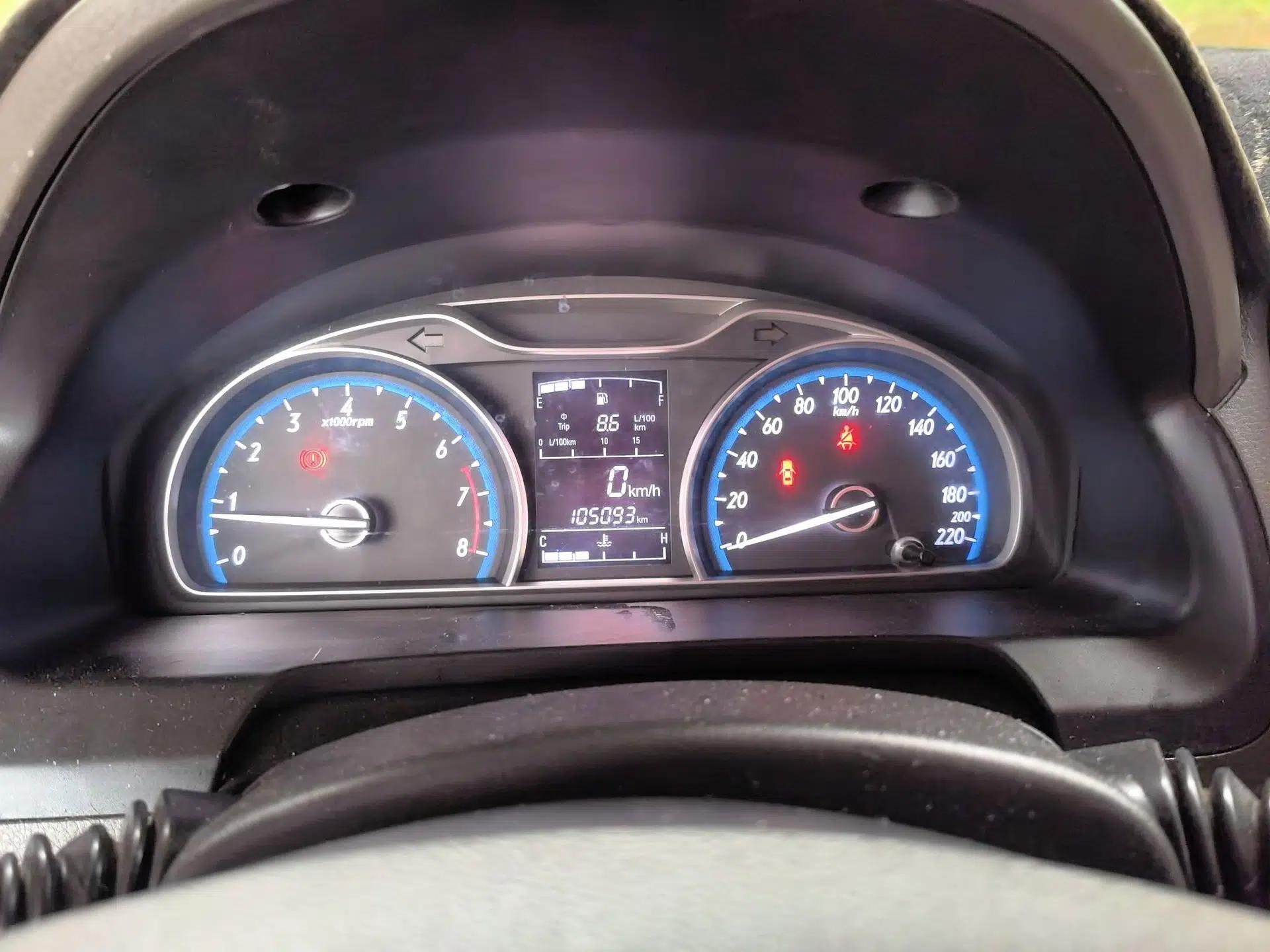 Baojun 610 2014 1.5L manual Comfort trim level — миниатюра 12