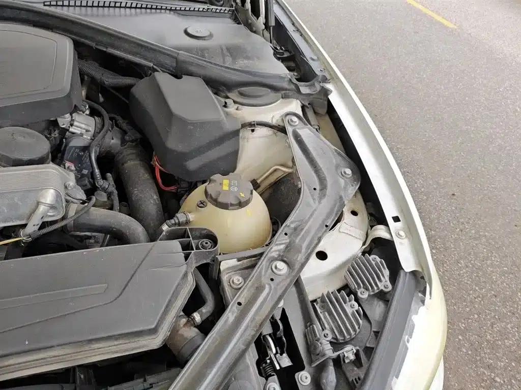 2015 BMW 2 Series Imported 220i Convertible Coupe M Sport — миниатюра 22