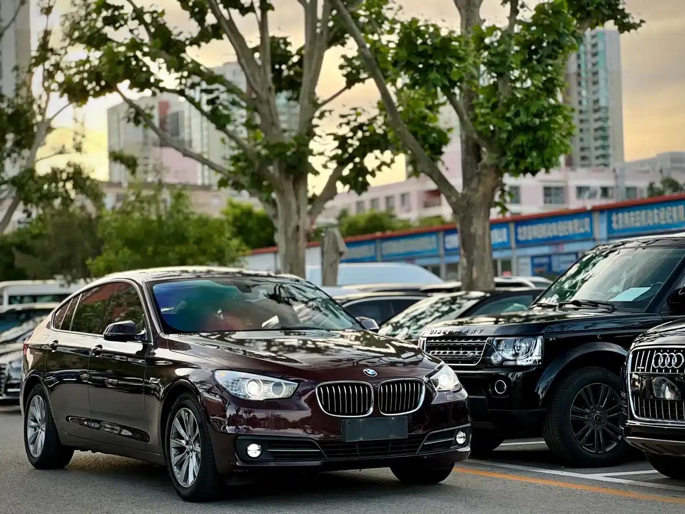 BMW 5 Series GT 2015 528i Leading Edition — миниатюра 3