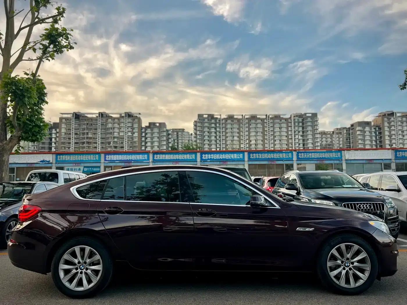 BMW 5 Series GT 2015 528i Leading Edition — миниатюра 4