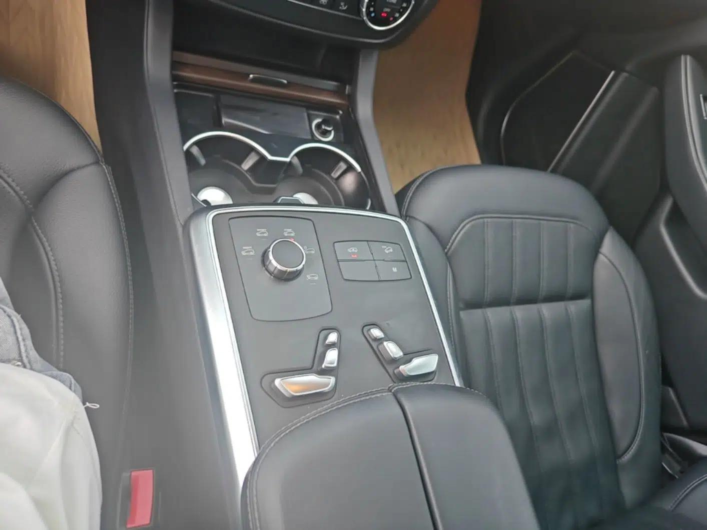 BAIC Off-Road BJ90 2020 3.0T Navigator Edition — миниатюра 17