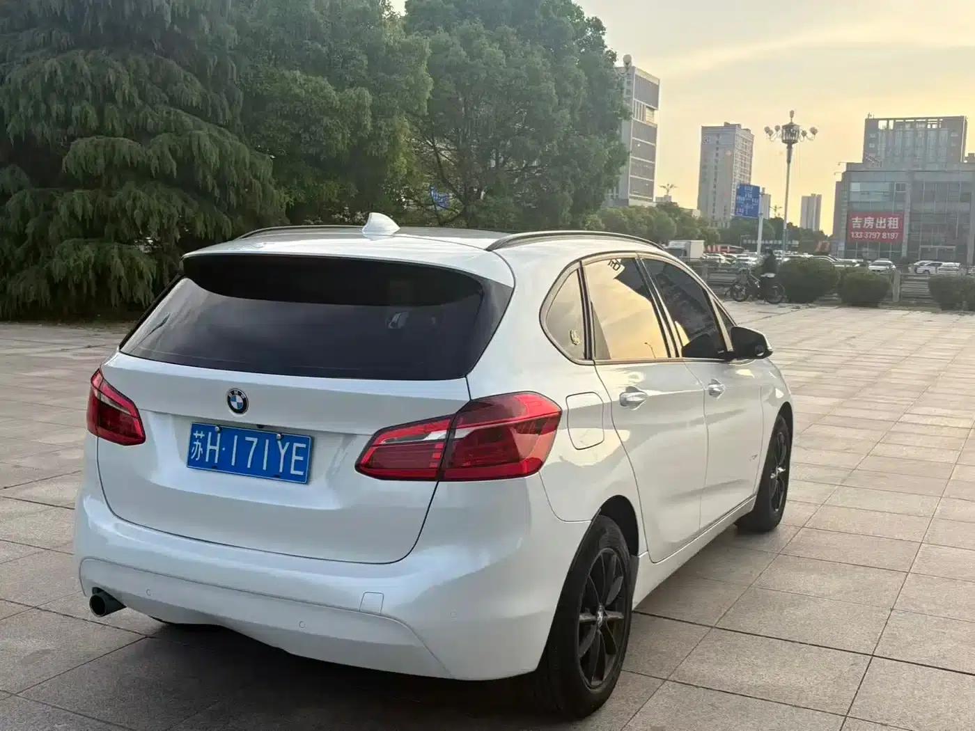 2016 BMW 2 Series Gran Tourer 218i Fashion Edition — миниатюра 7