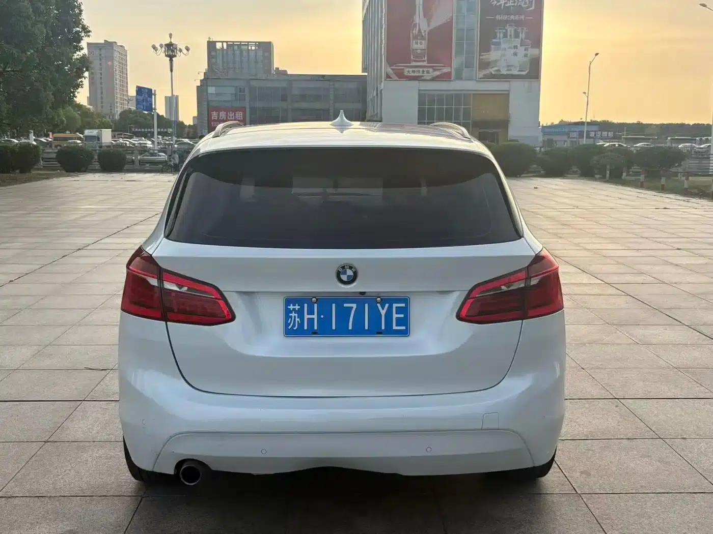 2016 BMW 2 Series Gran Tourer 218i Fashion Edition — миниатюра 8