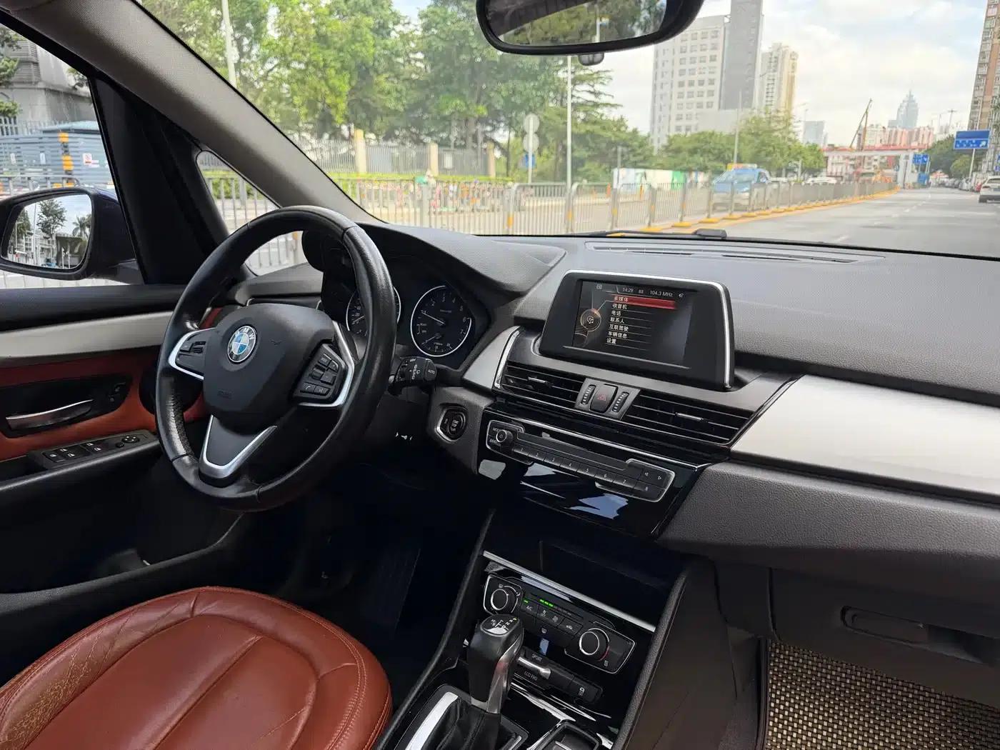 2016 BMW 2 Series Gran Tourer 218i Fashion Edition — миниатюра 7