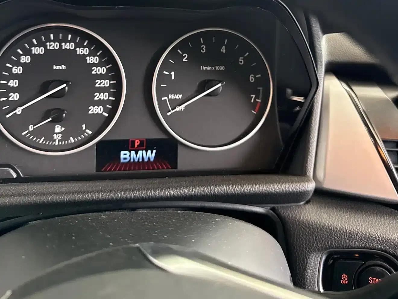 2015 BMW 2 Series Gran Tourer 218i Leading Edition (Imported) — миниатюра 12
