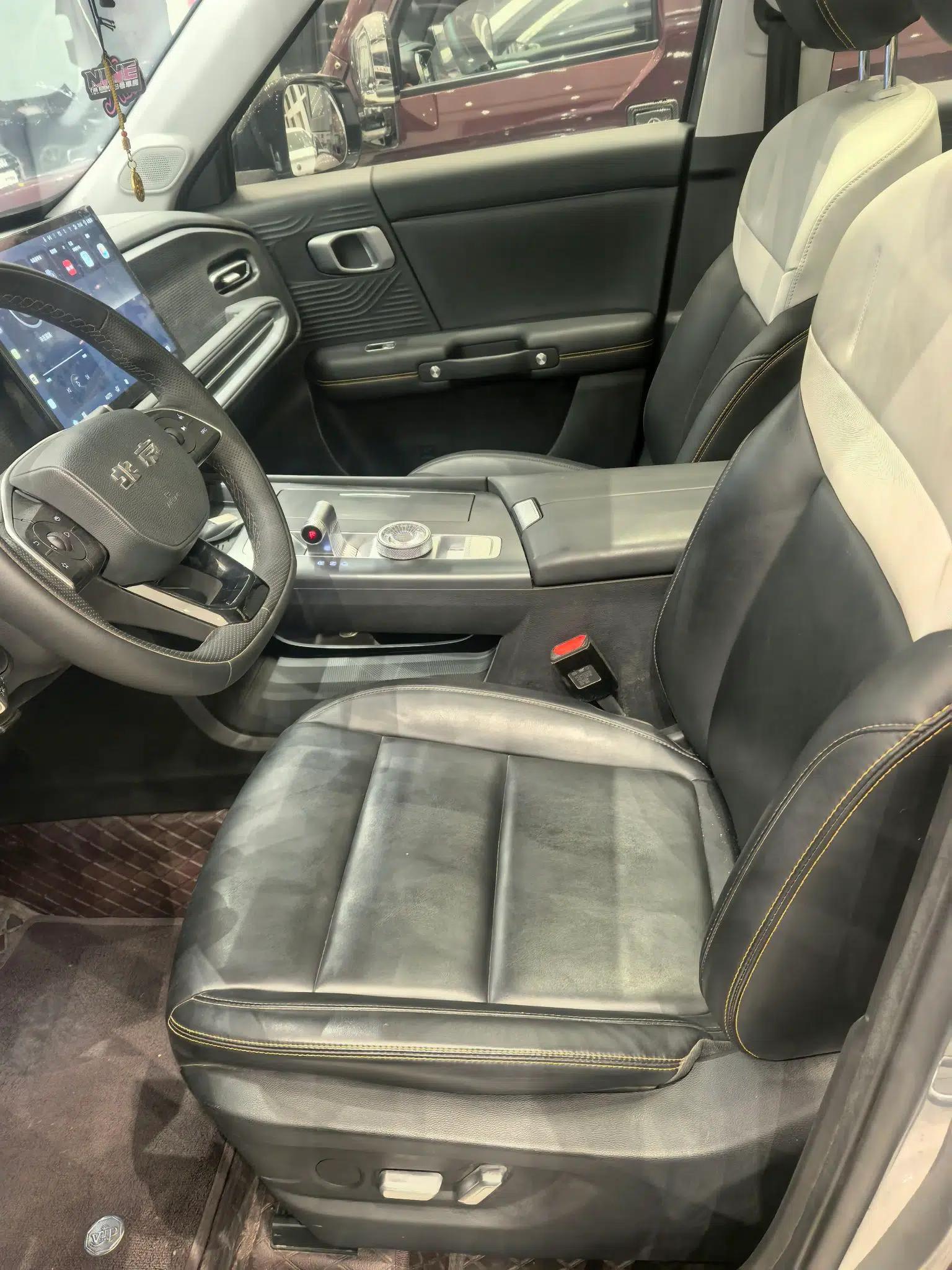 BAIC Off-Road BJ30 2024 1.5T Light Wilderness Pro Edition — миниатюра 9