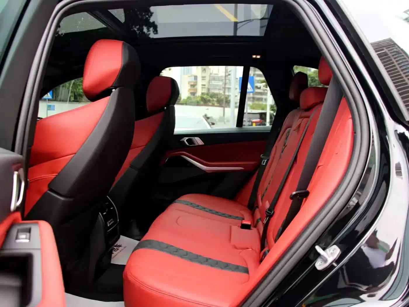 2023 BMW X5 M Competition — миниатюра 5