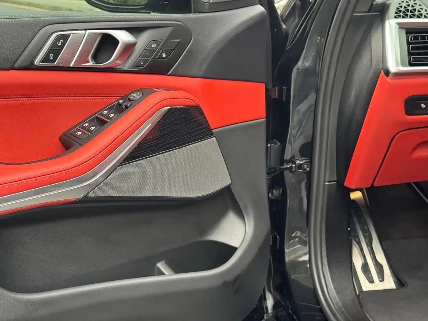 2023 BMW X5 M Competition — миниатюра 10