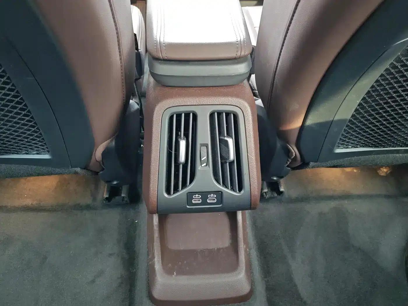 BMW iX1 2023 eDrive25L X Design Package — миниатюра 19