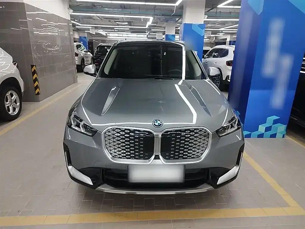 BMW iX1 2023 xDrive30L X Design Package — миниатюра 3