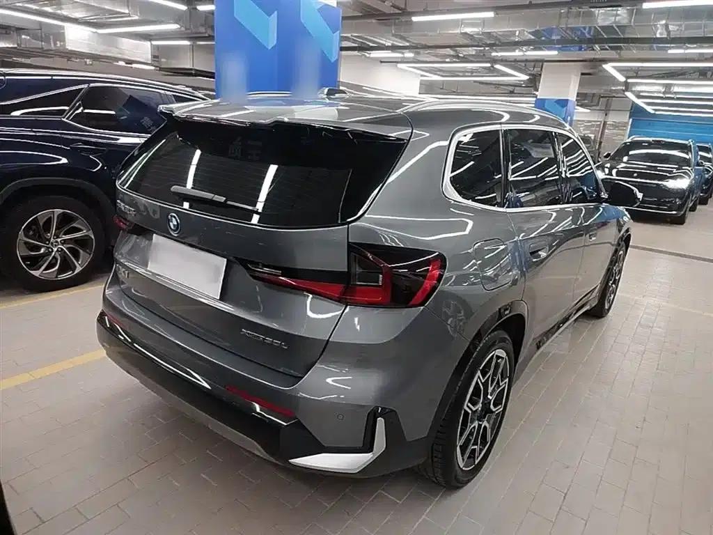 BMW iX1 2023 xDrive30L X Design Package — миниатюра 7