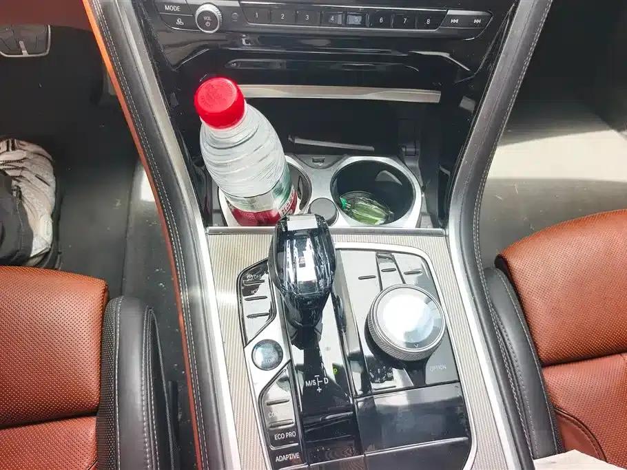 2019 BMW 8 Series 840i xDrive Gran Coupe M Sport Package — миниатюра 16