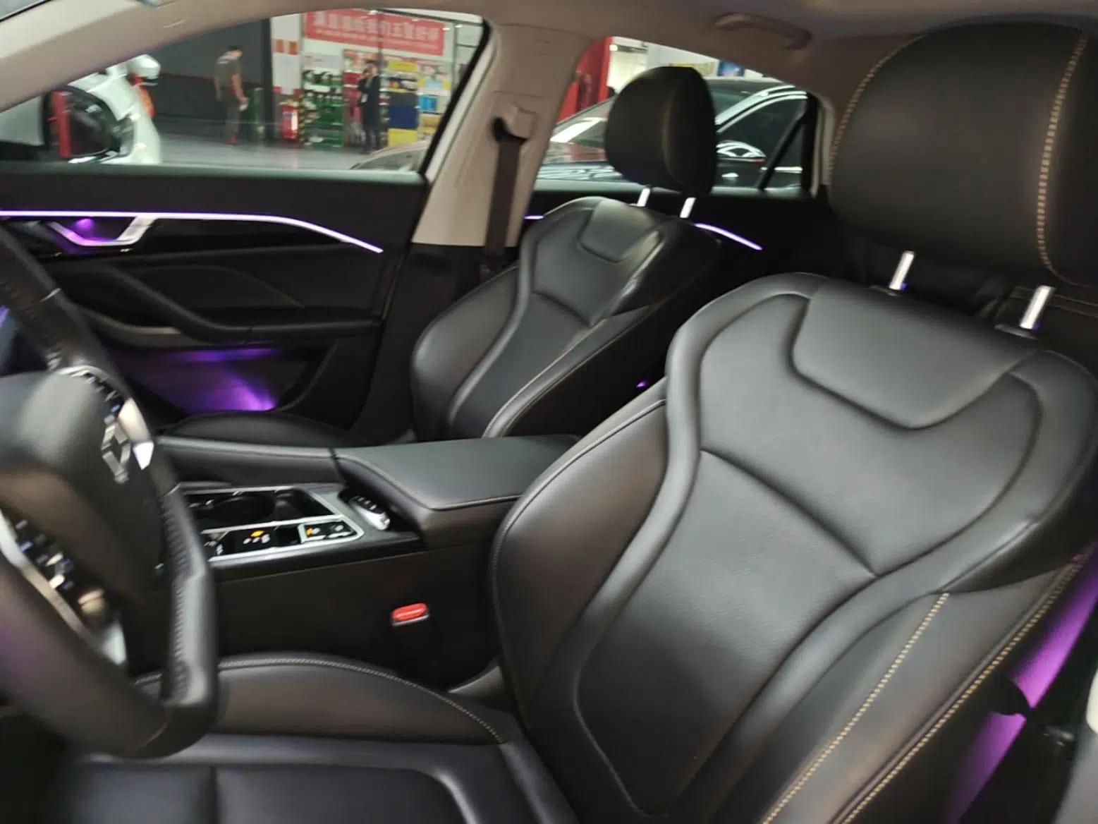Bestune B70 2024 Dragon Edition 1.5T Leading Model — миниатюра 18