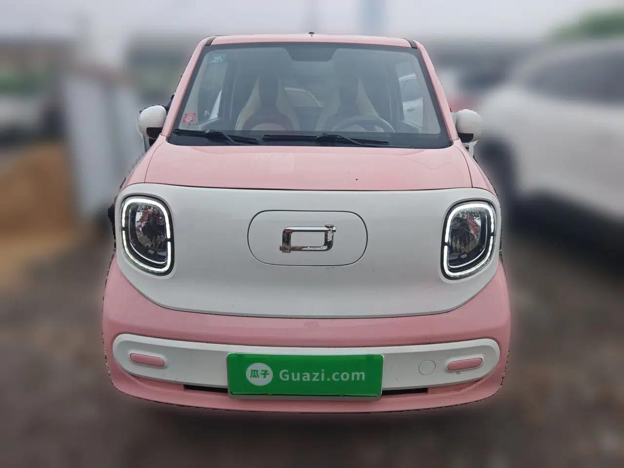 Bestune Pony 2025 222km Range Agile Horse — миниатюра 2