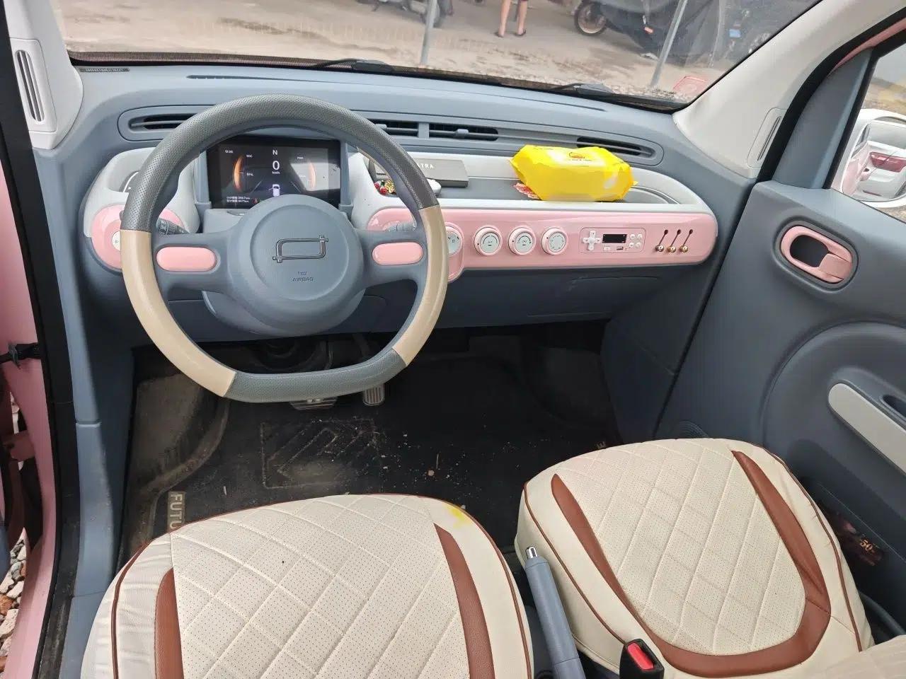 Bestune Pony 2025 222km Range Agile Horse — миниатюра 18
