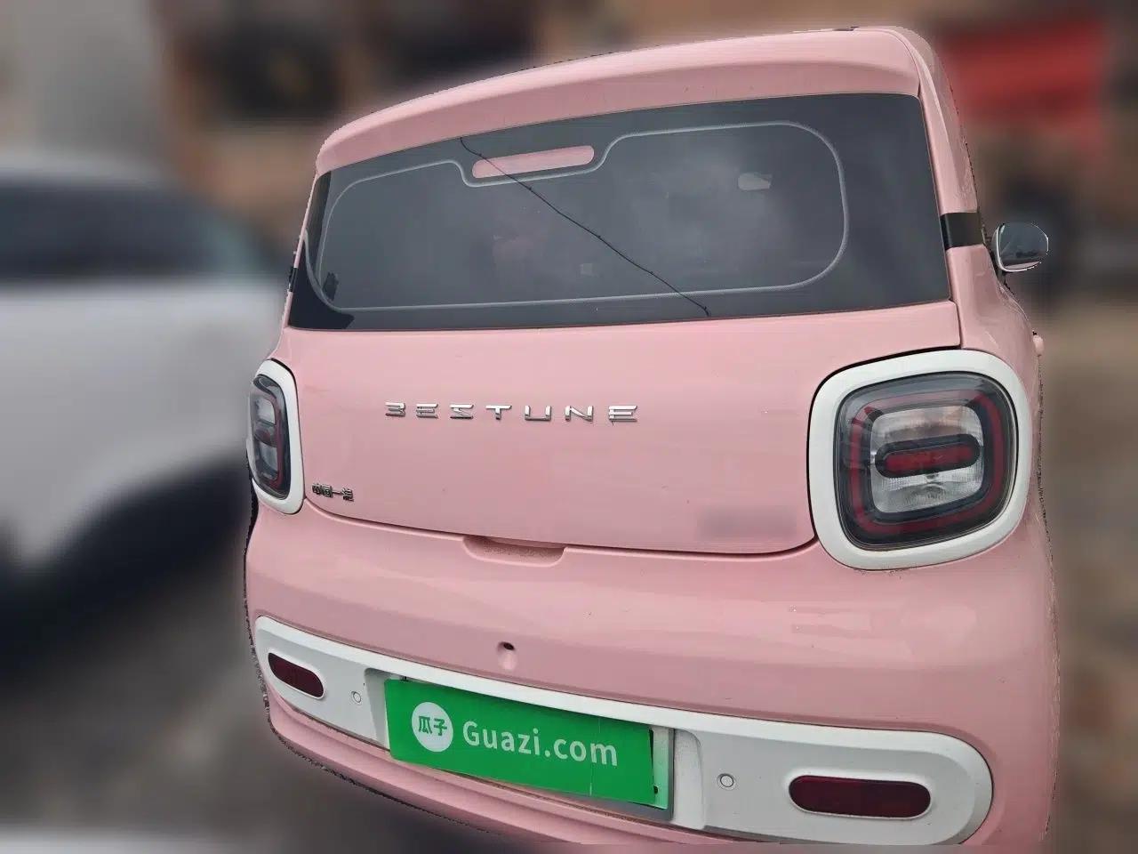 Bestune Pony 2025 222km Range Agile Horse — миниатюра 5