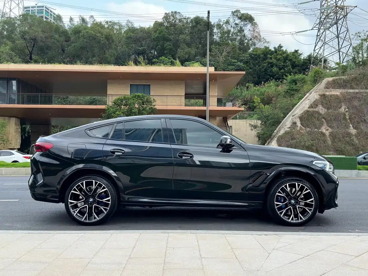 2022 BMW X6 M — миниатюра 14