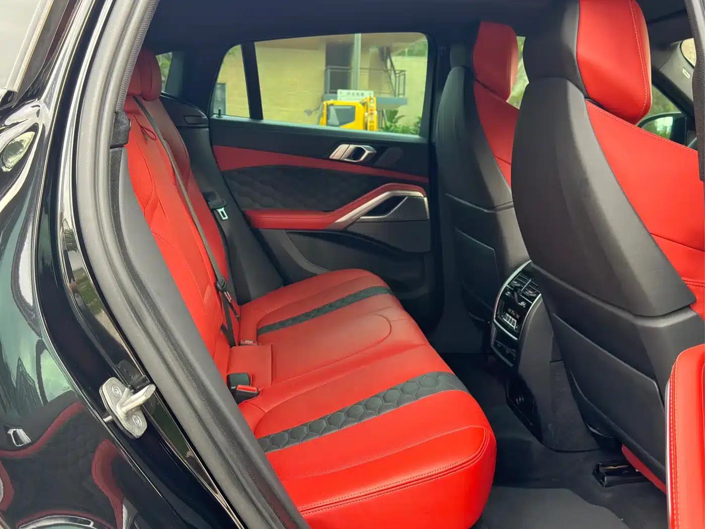 2022 BMW X6 M — миниатюра 8