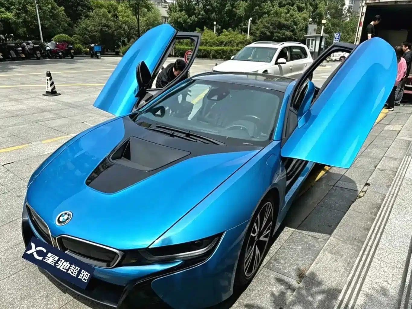 BMW i8 2014 Standard Edition — миниатюра 1