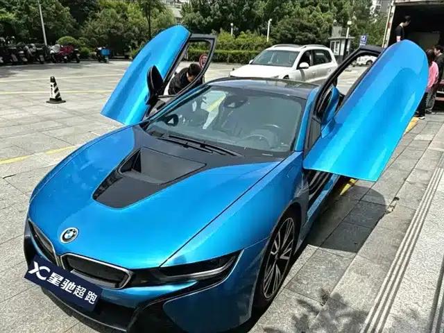 BMW i8 2014 Standard Edition