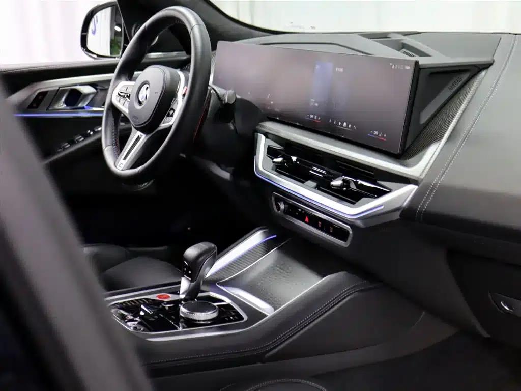 BMW XM 2023 50e — миниатюра 22