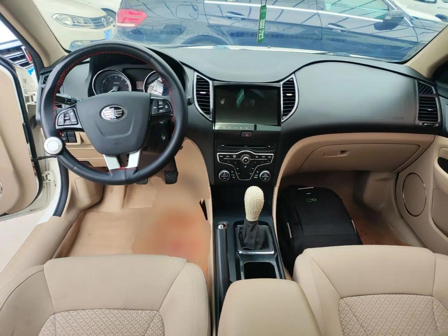Bestune B50 2013 1.6L manual luxury version — миниатюра 12