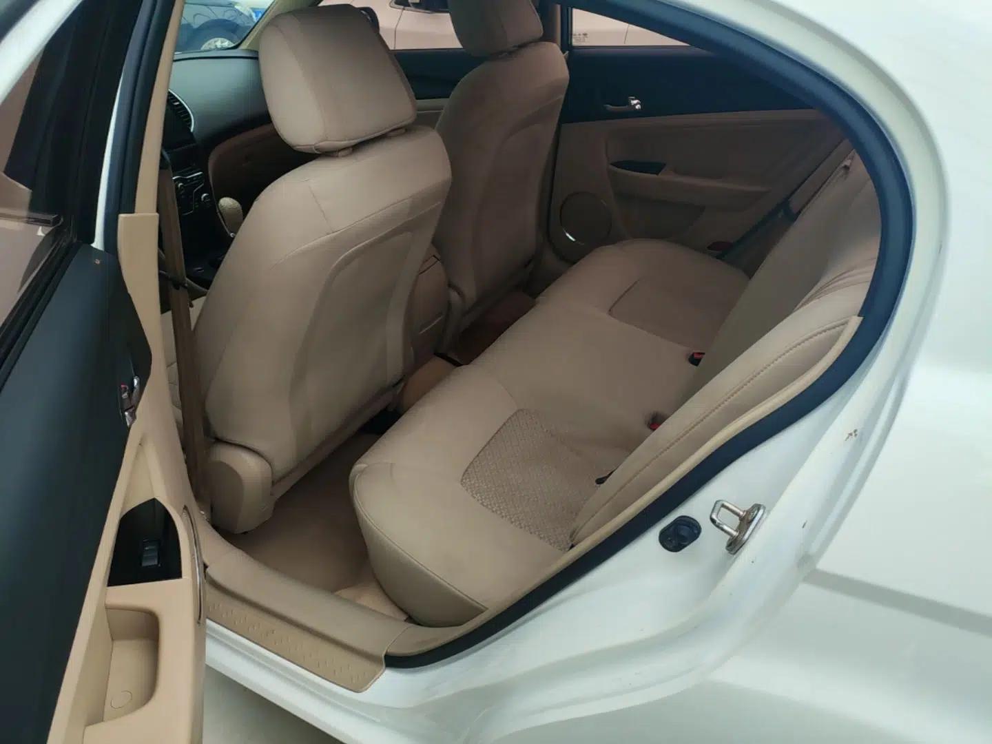 Bestune B50 2013 1.6L manual luxury version — миниатюра 19