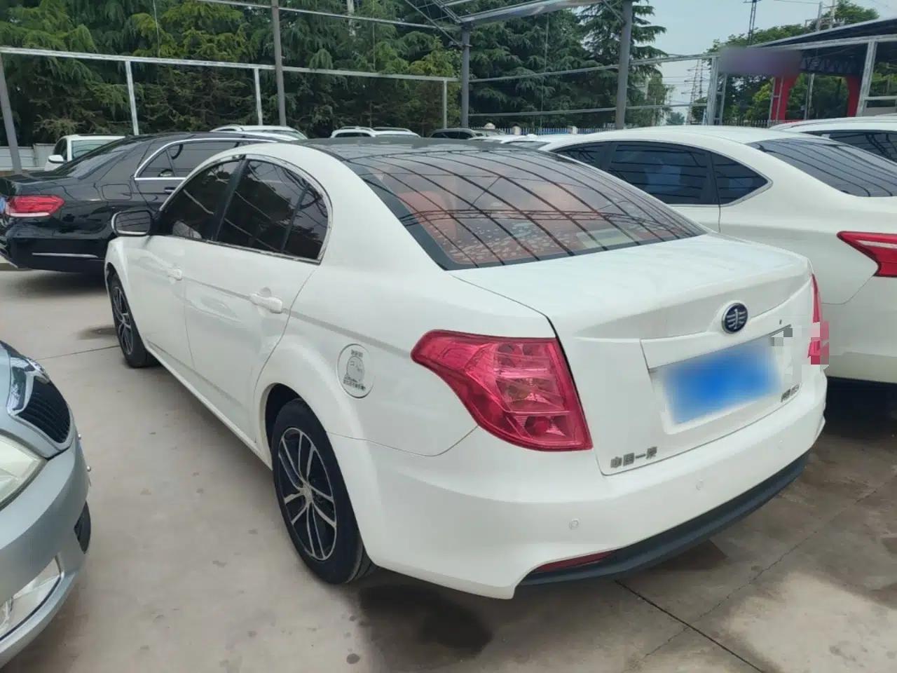 Bestune B50 2013 1.6L manual luxury version — миниатюра 7