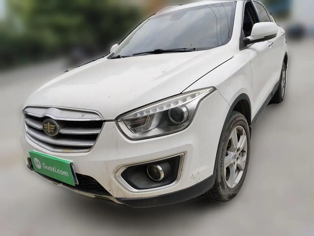 Bestune X80 2013 2.0L automatic comfort version — миниатюра 1