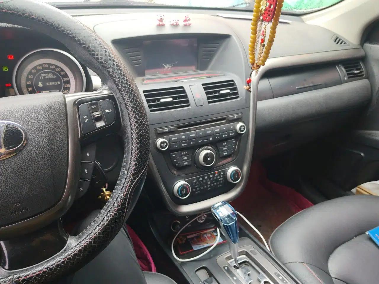 Bestune X80 2015 1.8T Automatic Luxury Model — миниатюра 14