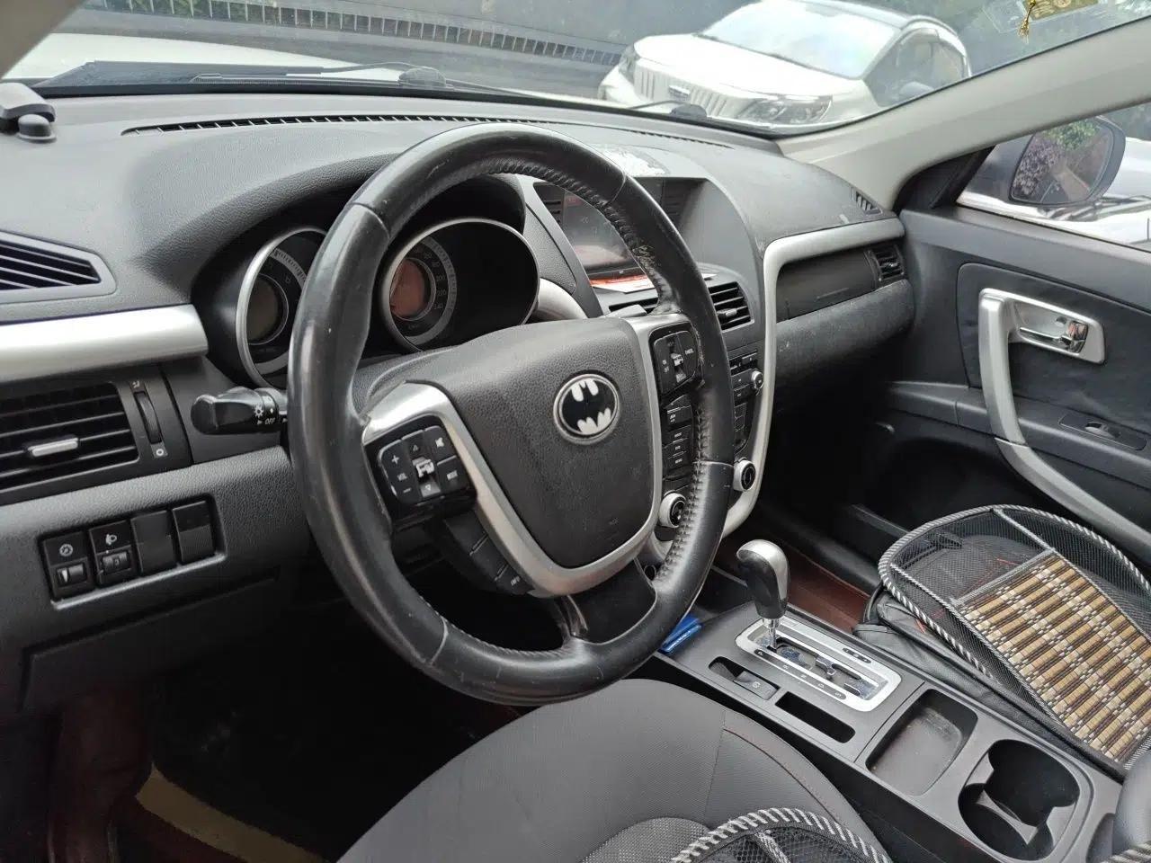 Bestune X80 2013 2.0L automatic comfort version — миниатюра 11