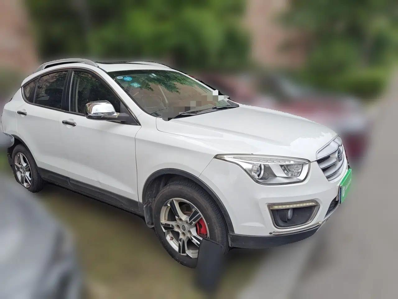 Bestune X80 2013 2.0L automatic comfort version — миниатюра 3