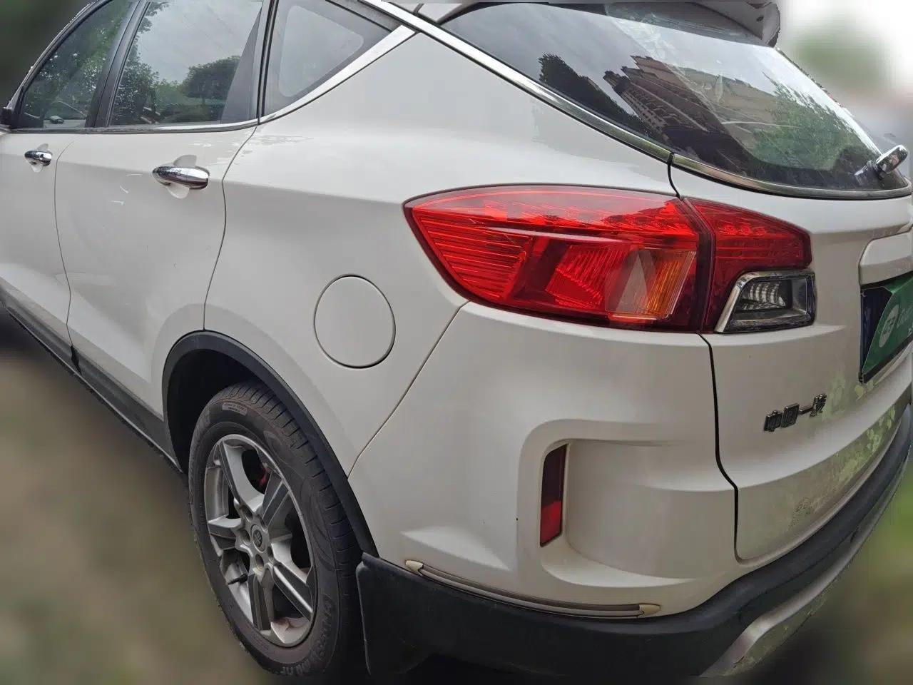Bestune X80 2013 2.0L automatic comfort version — миниатюра 4