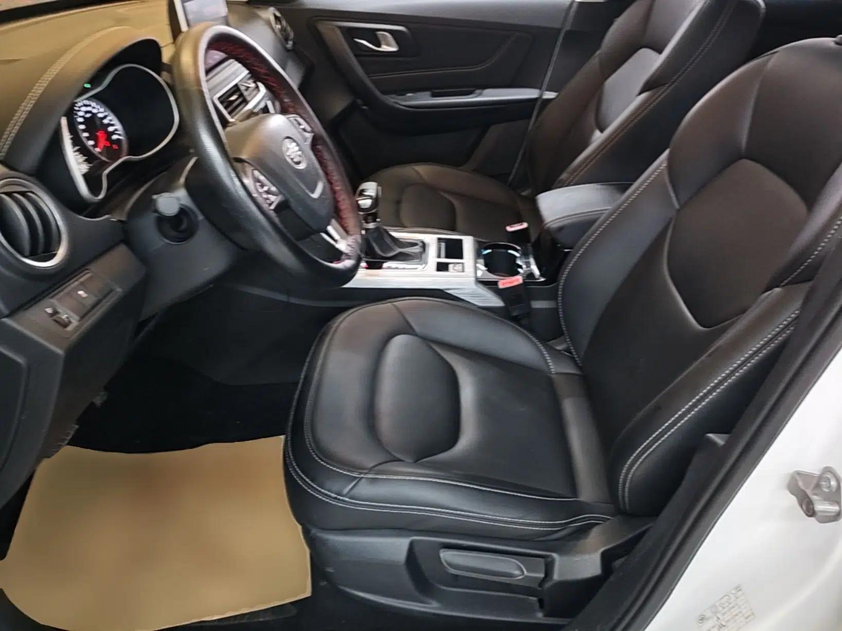 Bestune X40 2019 1.6L Automatic Luxury Version China V Emission Standard — миниатюра 18