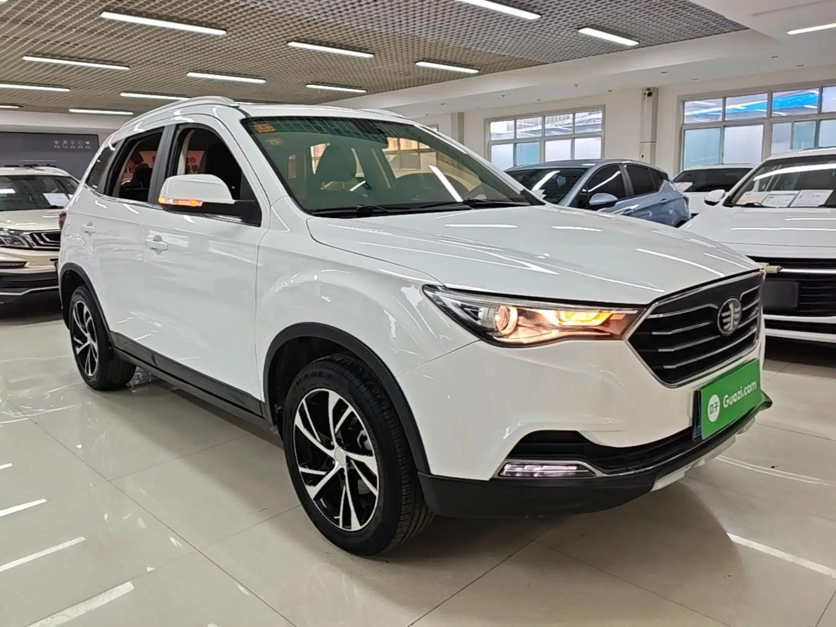 Bestune X40 2019 1.6L Automatic Luxury Version China V Emission Standard — миниатюра 3