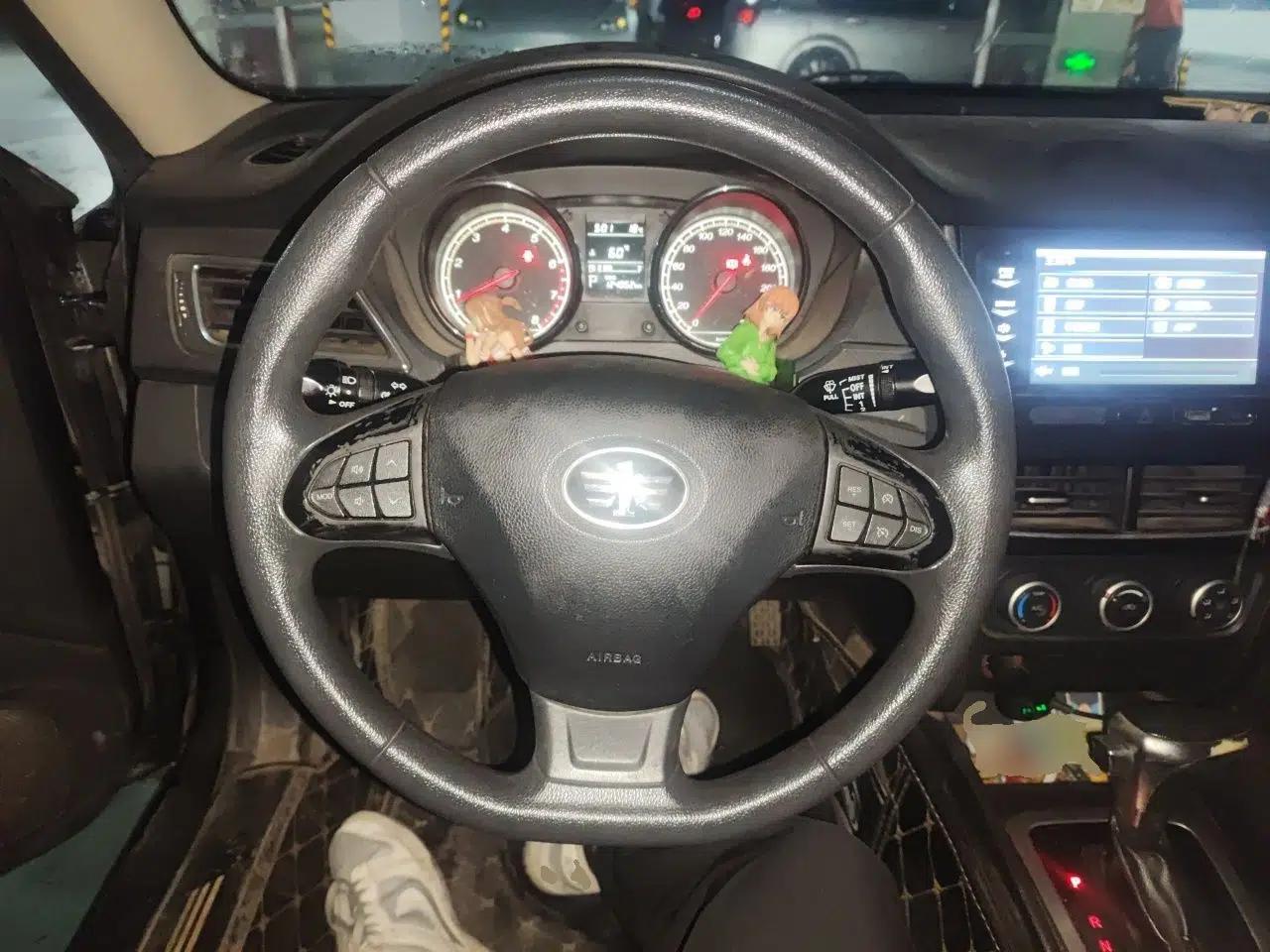 Bestune B30 2016 1.6L Automatic Luxury Model — миниатюра 11