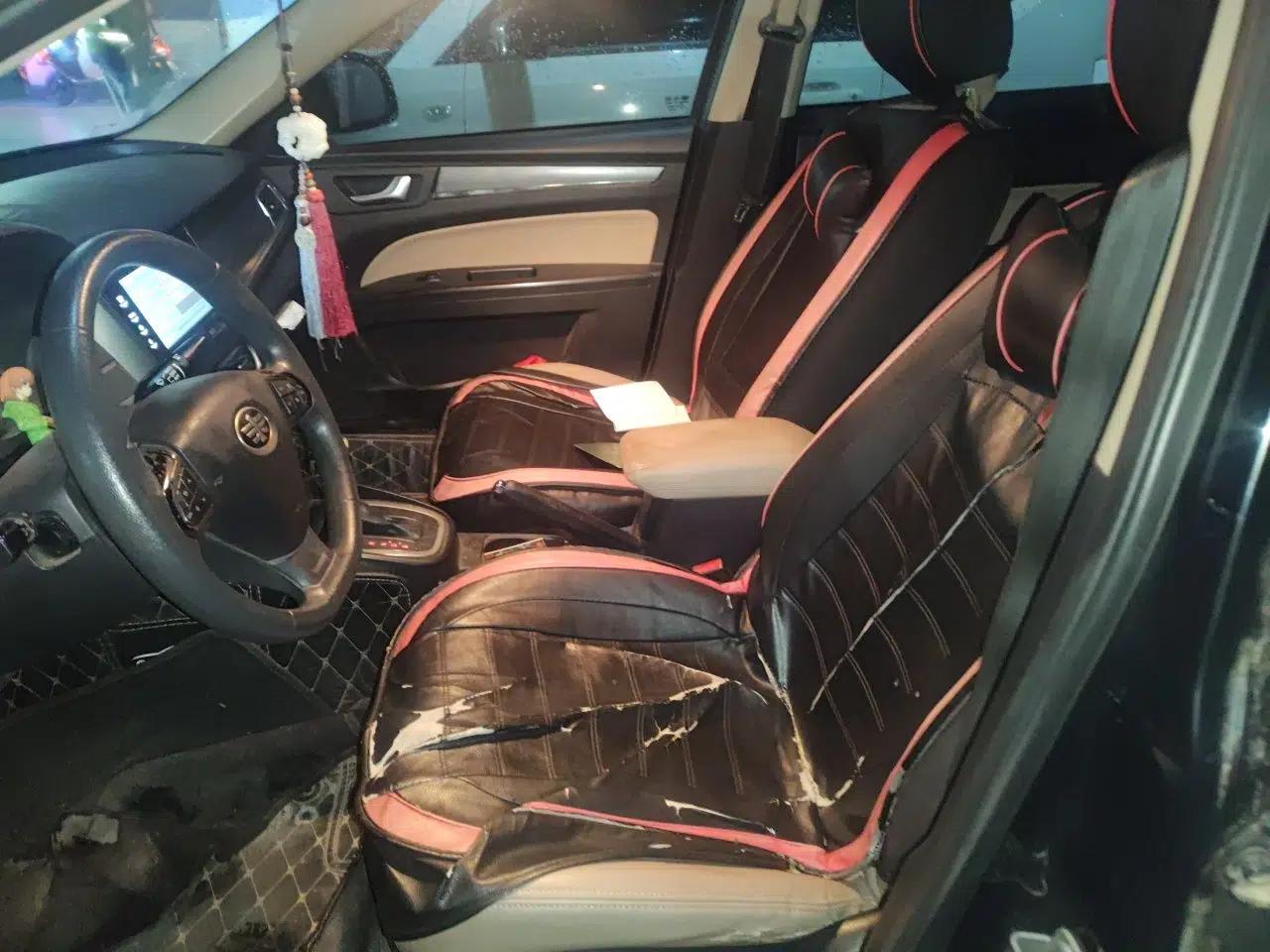Bestune B30 2016 1.6L Automatic Luxury Model — миниатюра 16