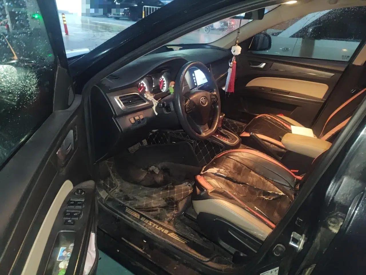 Bestune B30 2016 1.6L Automatic Luxury Model — миниатюра 17