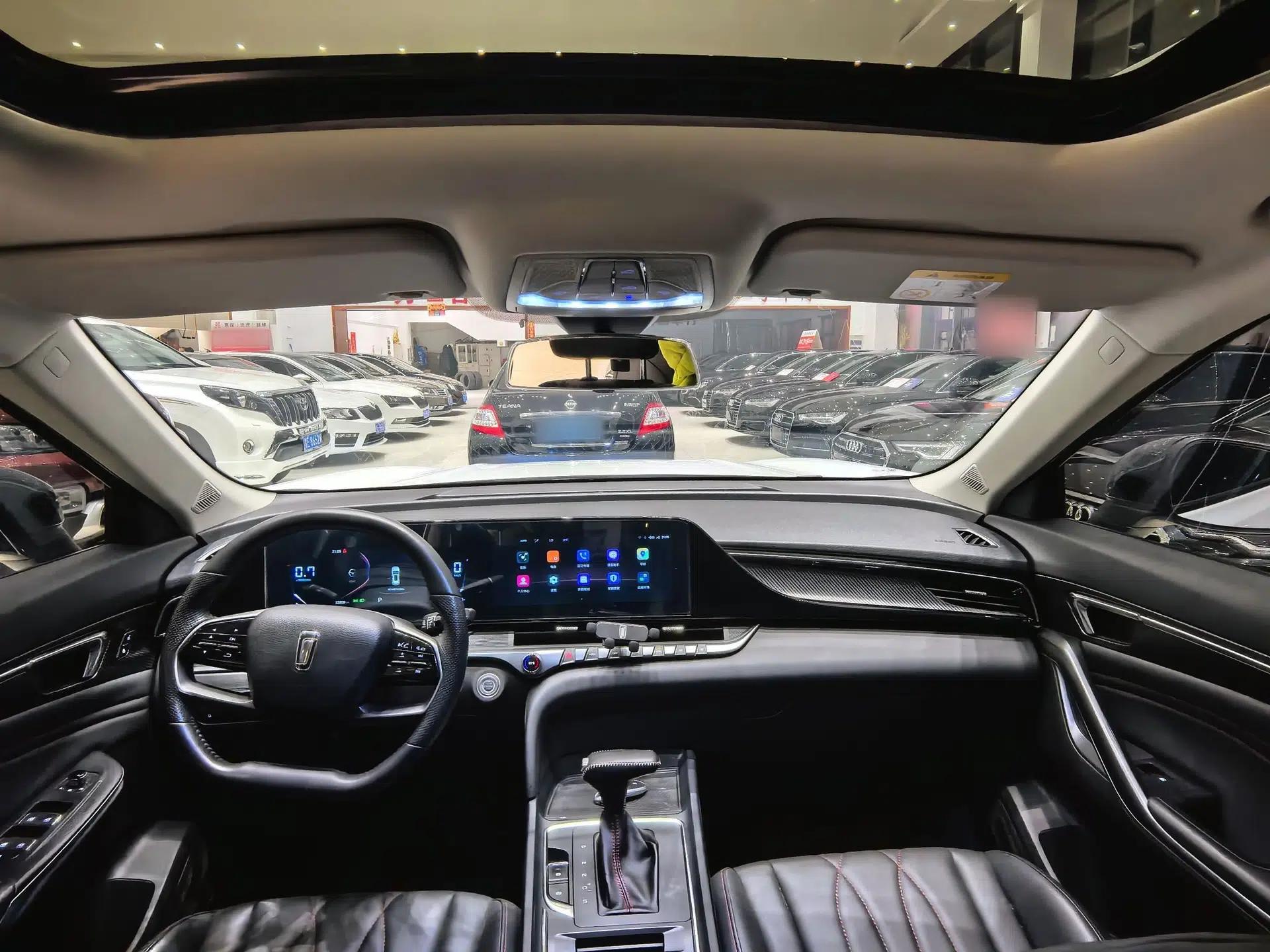 Bestune T55 2023 1.5T Automatic Leap Model — миниатюра 13