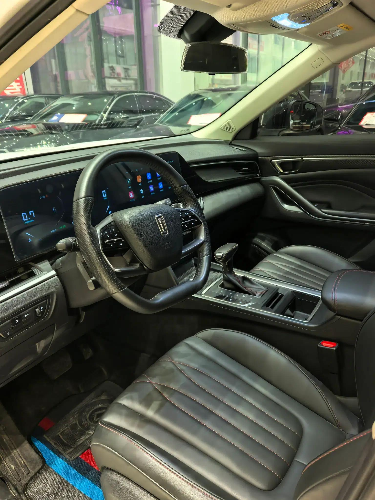Bestune T55 2023 1.5T Automatic Leap Model — миниатюра 14