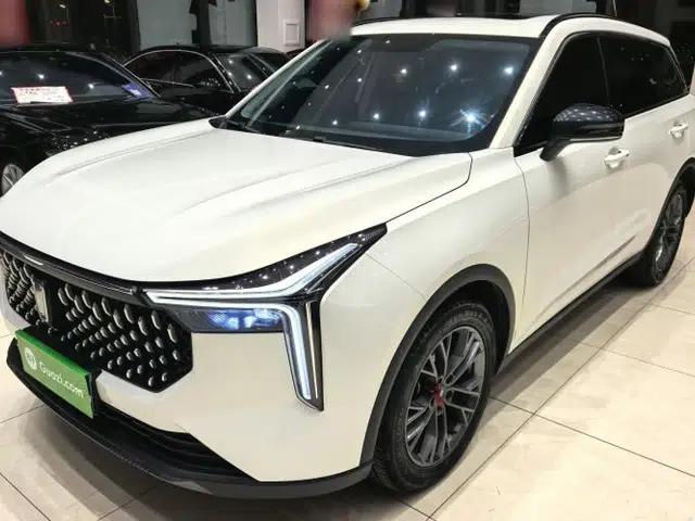 Bestune T55 2023 1.5T Automatic Leap Model