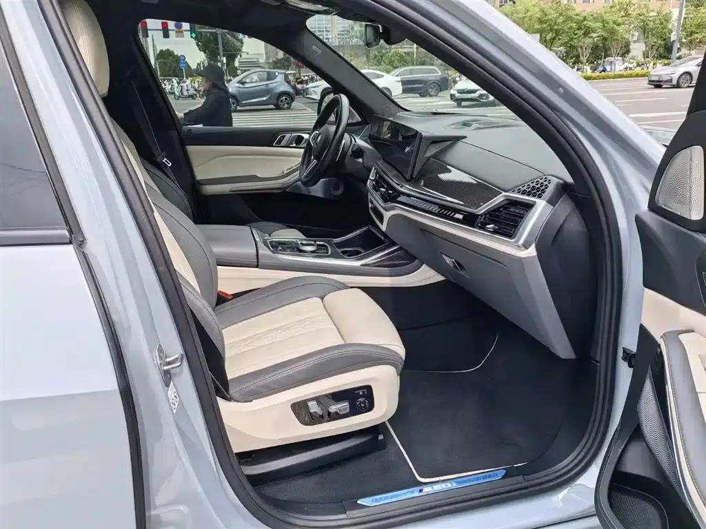 2023 BMW X7 M60i xDrive M60i — миниатюра 6