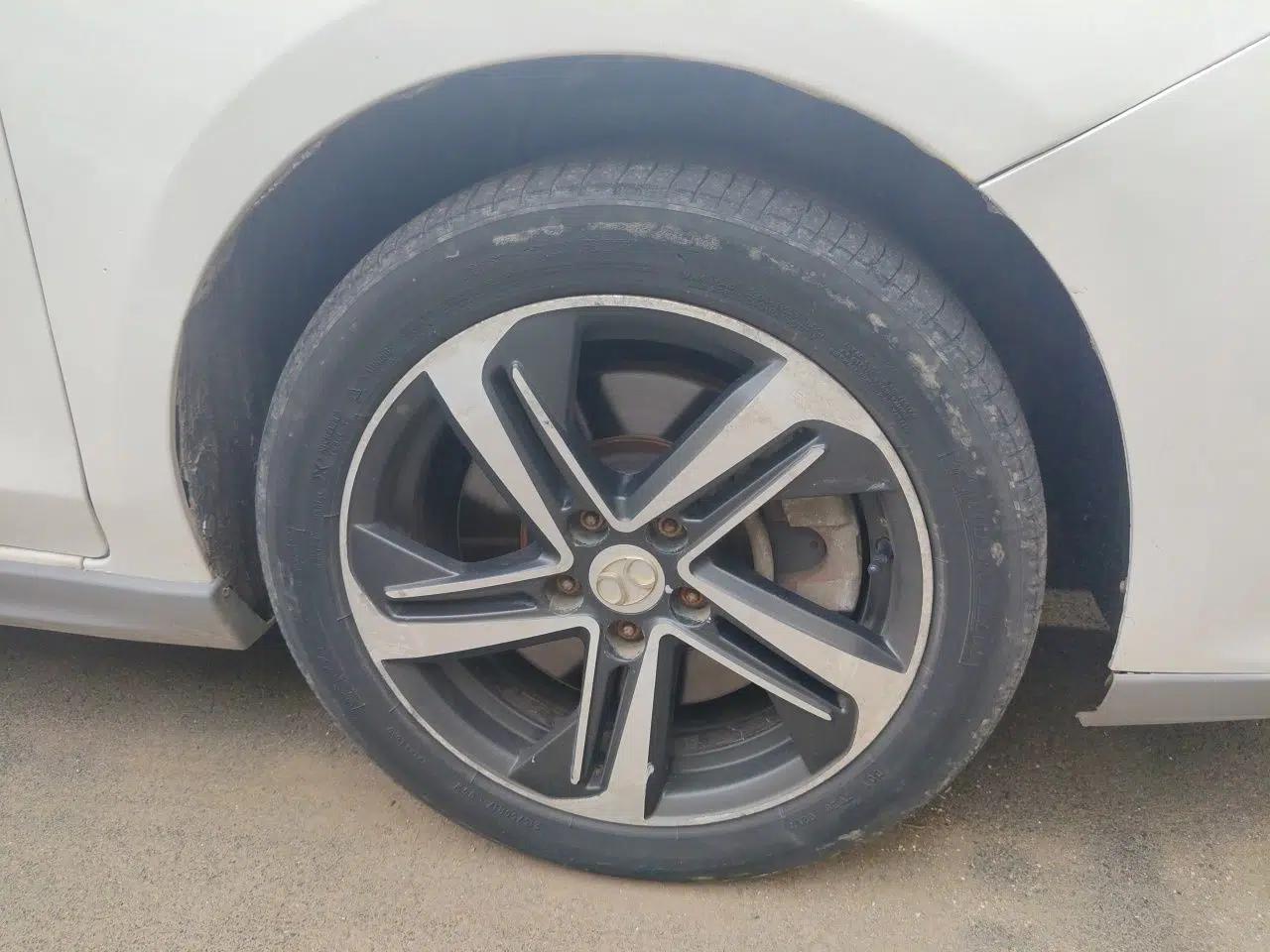 BAIC Beijing EU5 2018 R500 Smart Wind Edition — миниатюра 8