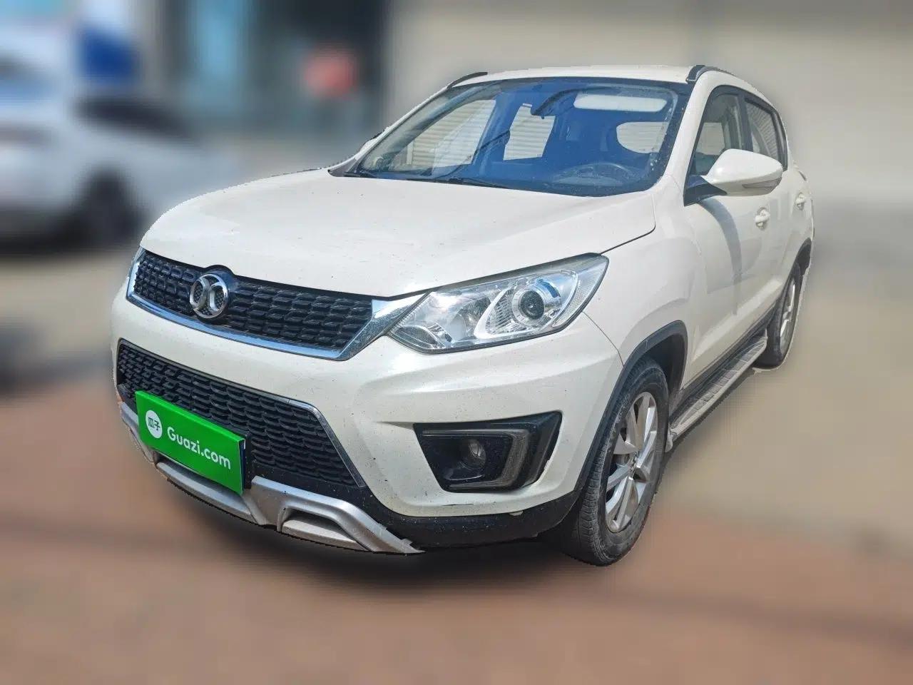 BAIC Senova X35 2016 1.5L Manual Elite Edition — миниатюра 1
